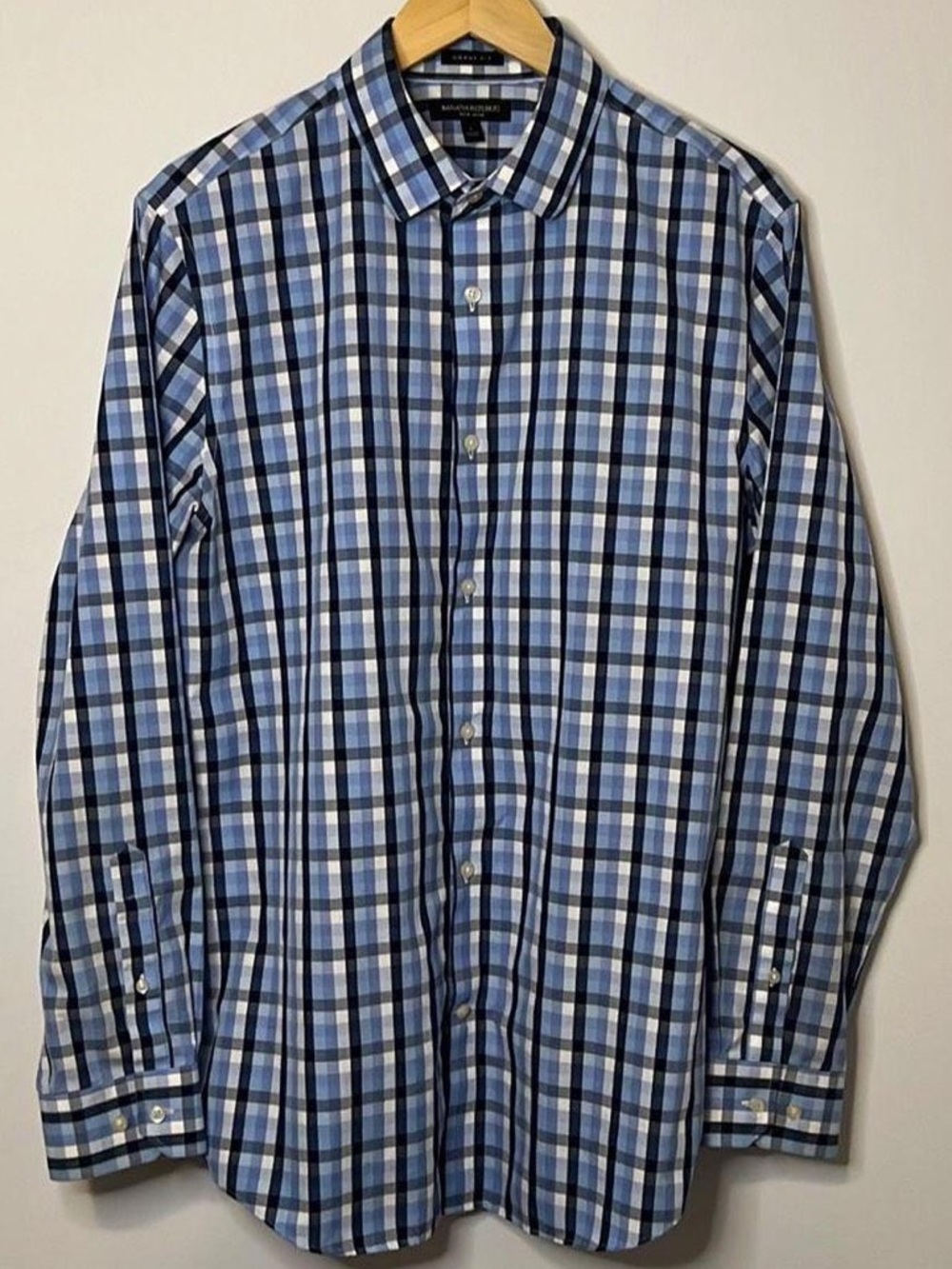 Banana Republic Men’s Check Button-Up Shirt | Navy & White | Size M